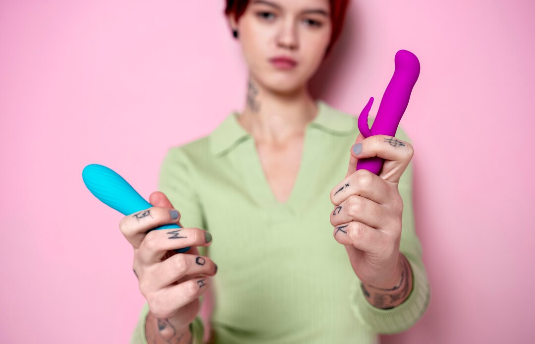 Rechargeable vs Battery-Powered Vibrators: Which Is Better?